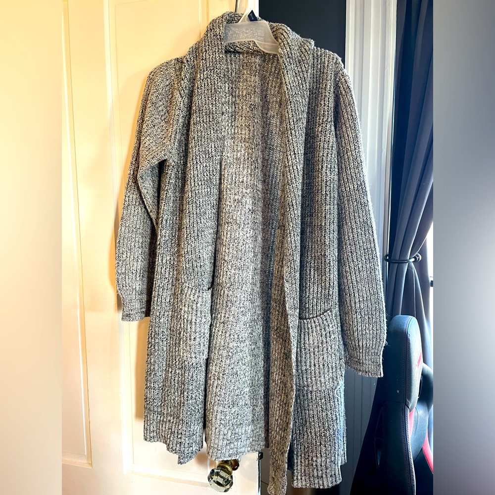 Long Open Gray Knit Sweater with Pockets